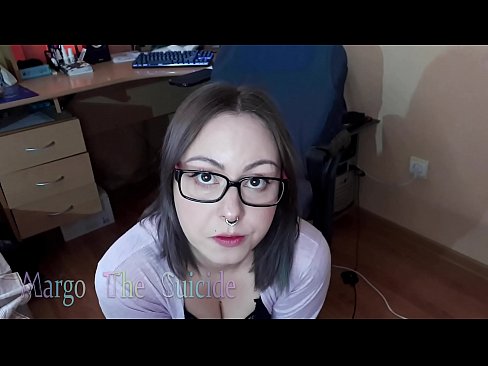 ❤️ Нүдний шилтэй тачаангуй охин камер дээр Шодойг гүн хөхөж байна Порно видео манайд ❌️❤